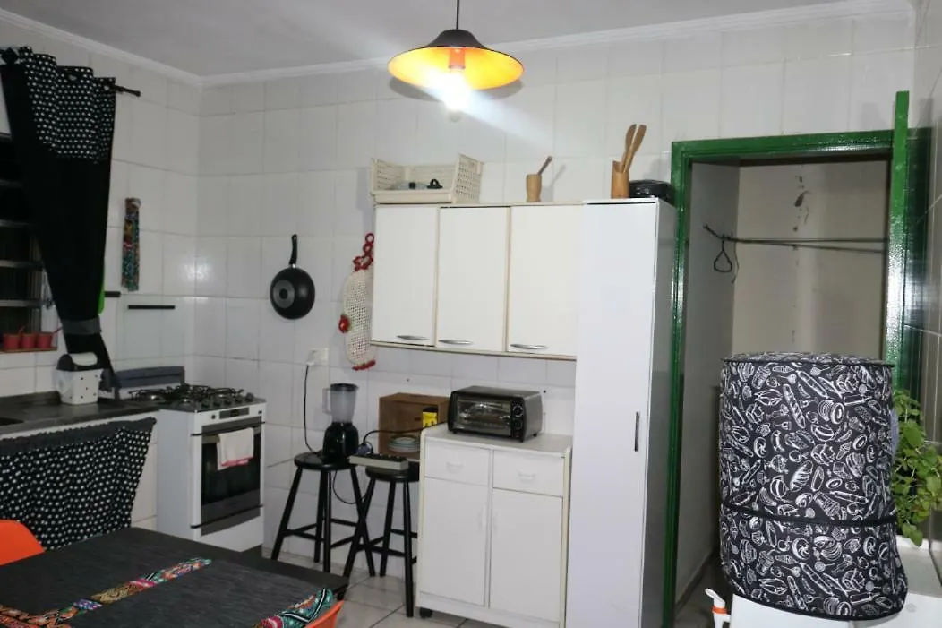 شقة ساو باولو  في Quarto Ao Lado Do Museu Do Ipiranga ! 0*,